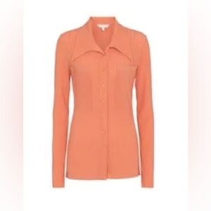 Elegant Low Classic Coral Button-Down Shirt